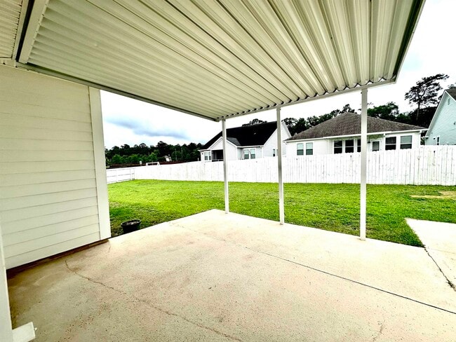 Building Photo - 5021 Caracara Dr