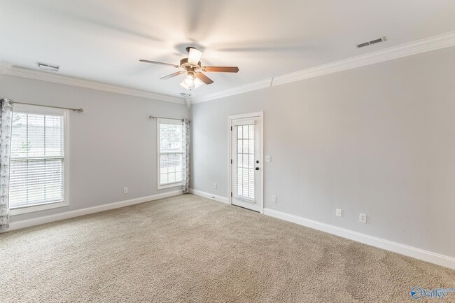 Building Photo - 126 Autumn Wind Dr