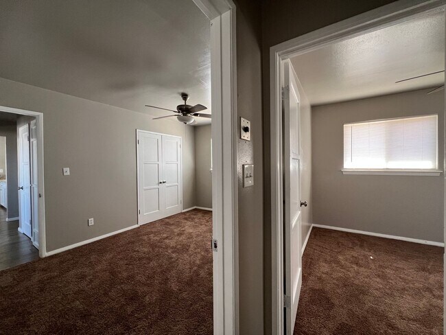 Building Photo - Beautifully Remodeled Home