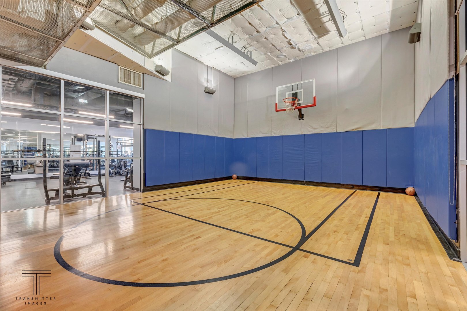 Building Photo - 545 N Dearborn St