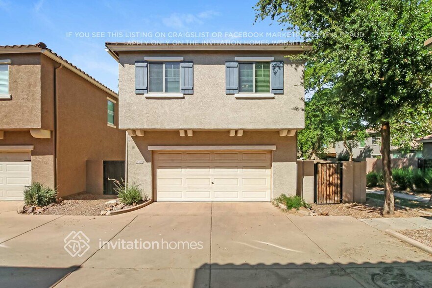 Primary Photo - 3878 E Santa Fe Ln