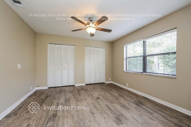 Building Photo - 4443 Bardsdale Dr