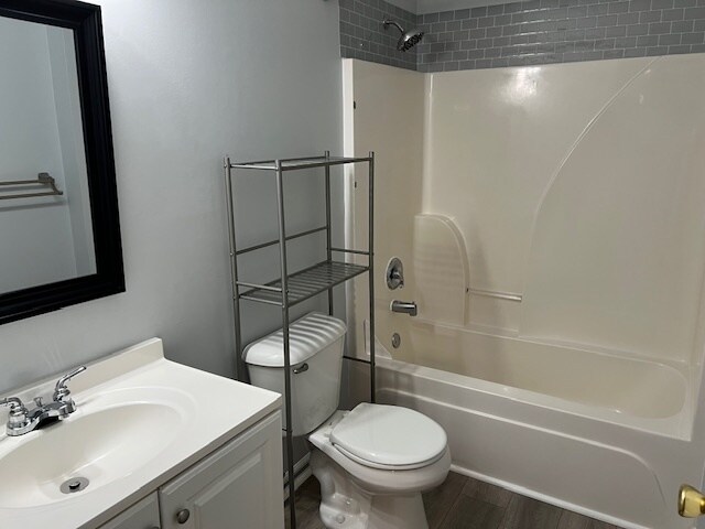 Bathroom - 449 Gardners Cir