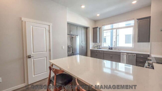 Building Photo - 8321 NE 176th Ct
