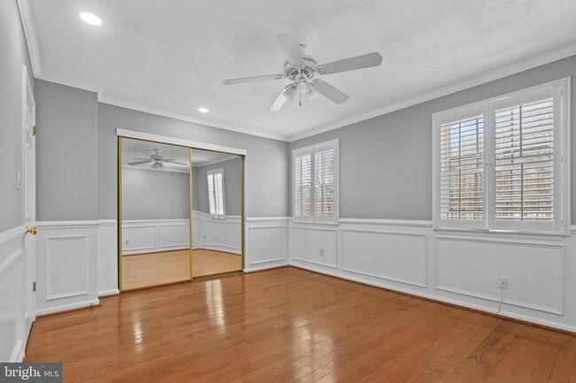 Building Photo - 2828 Beckon Dr