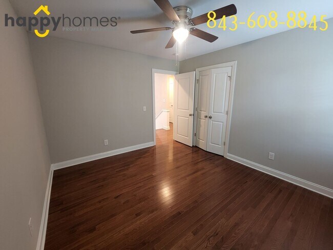 Building Photo - 4 Bed 2.5 Bath Home Located in Cedar Grove subdivision in North Charleston!