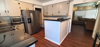 Building Photo - 5313 Radford Ave