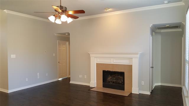 Building Photo - 10404 Forrest Dr