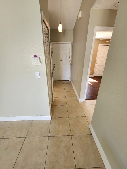 Building Photo - 3249 Sandy Shore Ln