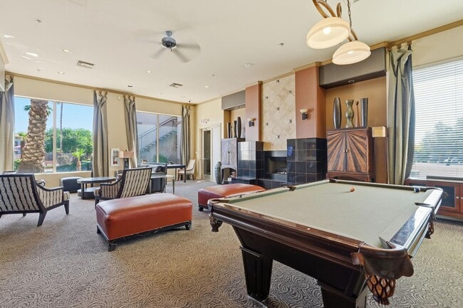 Building Photo - 1941 S Pierpont