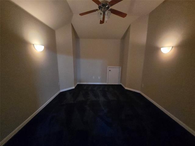 Building Photo - 687 Morgan Dr