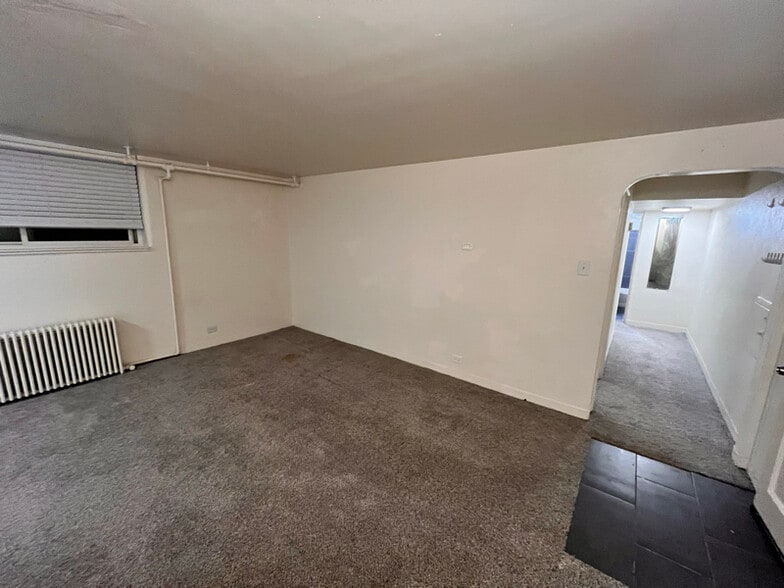 Building Photo - 1140 N Marion St