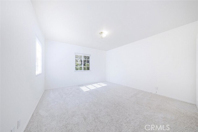 Building Photo - 2255 E Chevy Chase Dr