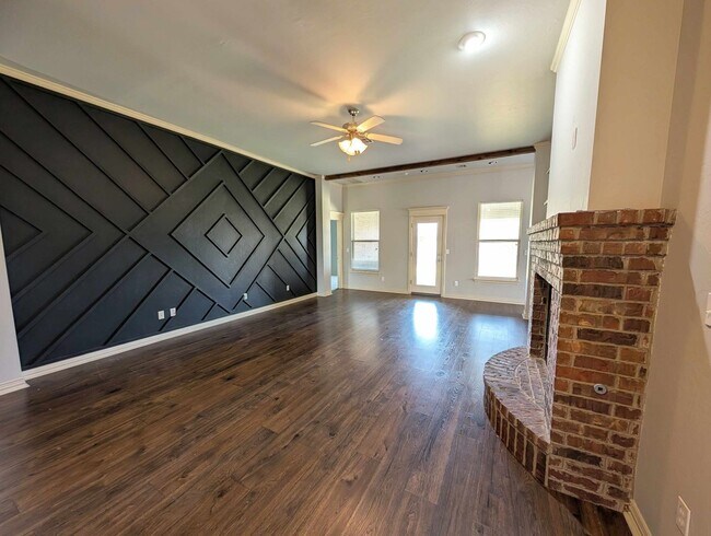Building Photo - 3012 NW 191st Terrace