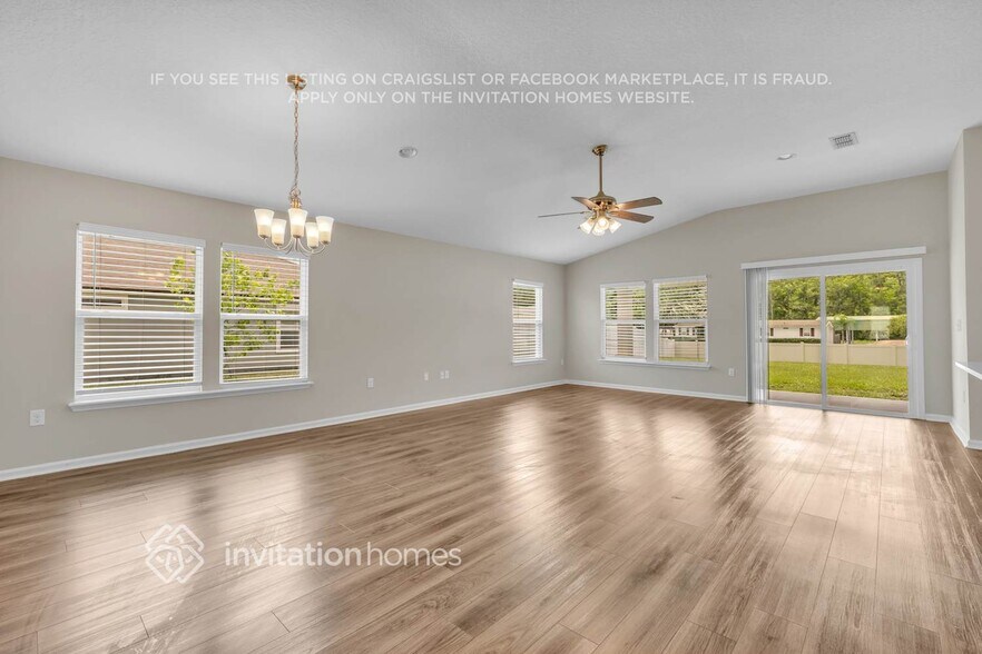Building Photo - 378 S Hamilton Springs Rd
