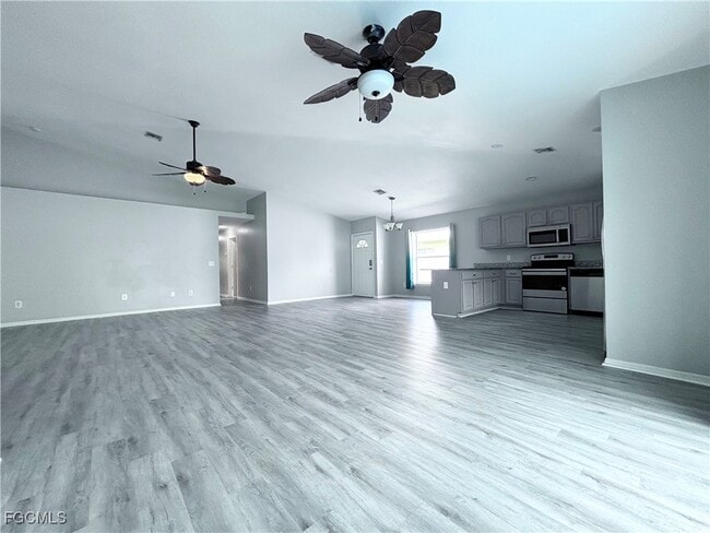 Building Photo - 4523 SW 7th Pl