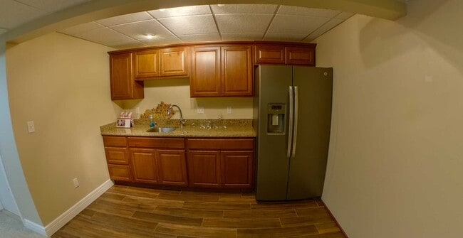 Building Photo - 3D Tour Available - Beautiful Home w/ Fully Finished Basement + Fenced-in Yard + Screened-in Deck...