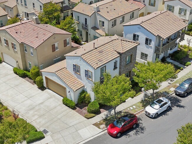 Building Photo - 5010 Barrenstar Way