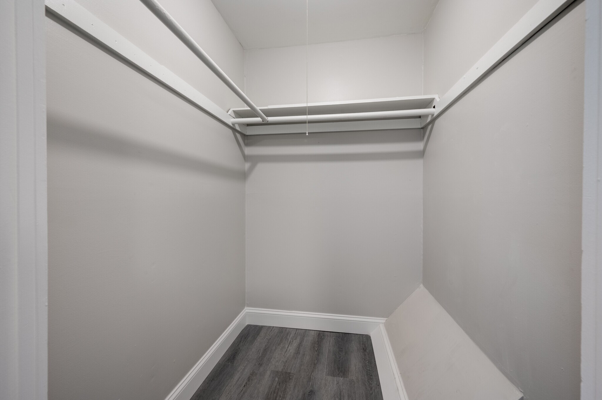 Building Photo - 20 Howard St