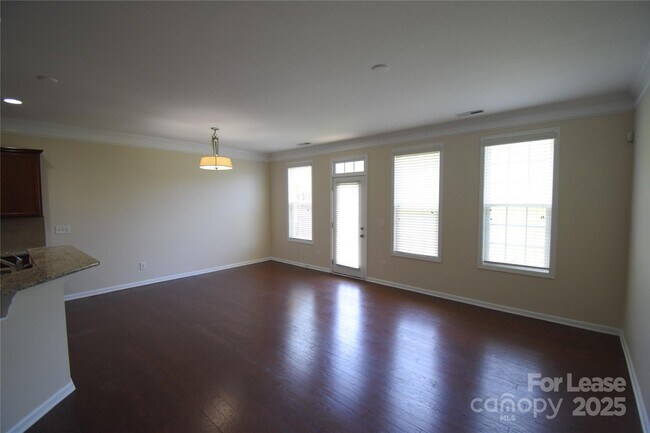 Building Photo - 9620 Camberley Ave NW