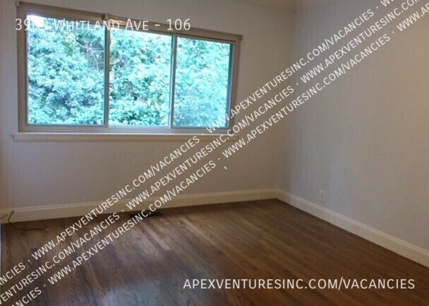 Building Photo - Nice 2 Bedroom 1 Bath condo off West End Ave