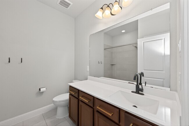 Building Photo - 9914 Deborah Colony Ln