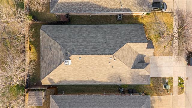 Building Photo - 332 Highland Ridge Dr