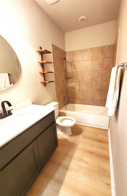 Building Photo - 101 Prosecco Path