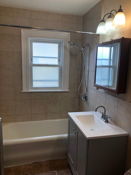 Bathroom - 142 Glendale St