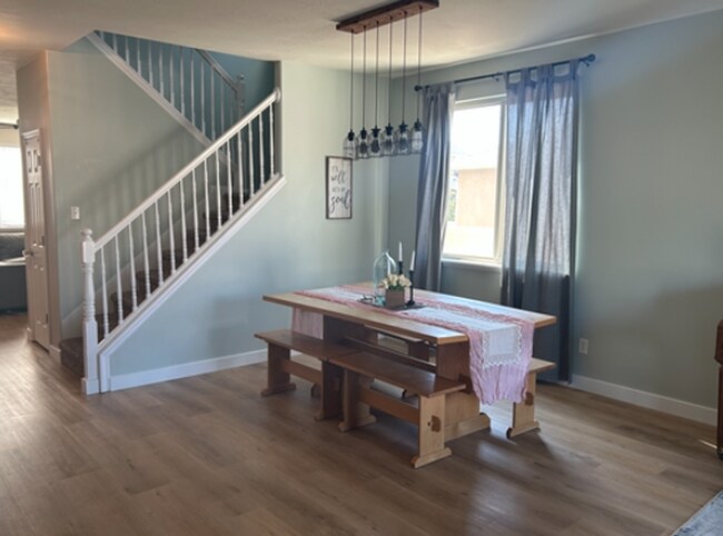 Building Photo - Spacious 6-Bedroom Home – Lehi, Saddle Ridge Community