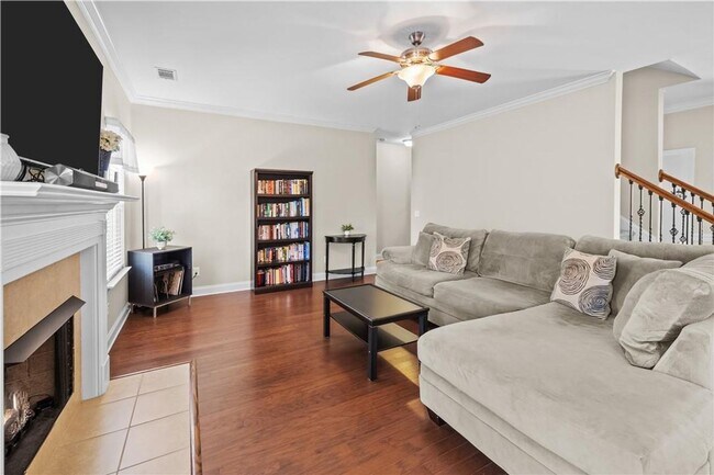 Building Photo - Flexible Space for Every Lifestyle! 4 Bedrooms Plus Loft & Bonus Room in Richmond Hill, GA
