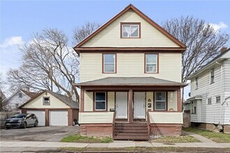 Building Photo - 92-94 Warsaw Street