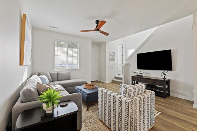 Building Photo - 12687 W Norterra Ln