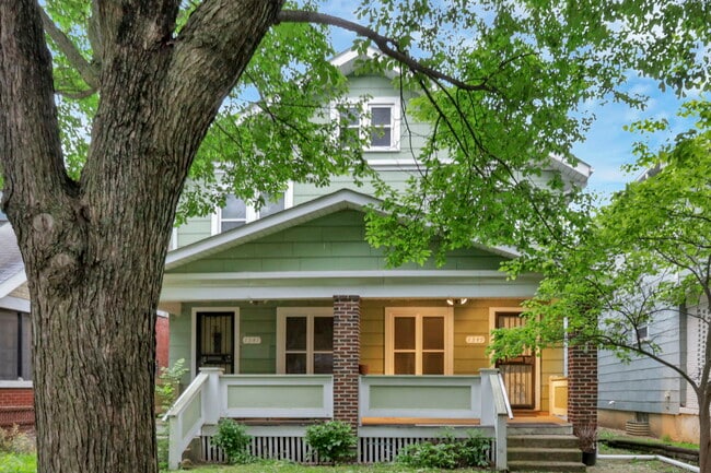Building Photo - 1349 N 6th St