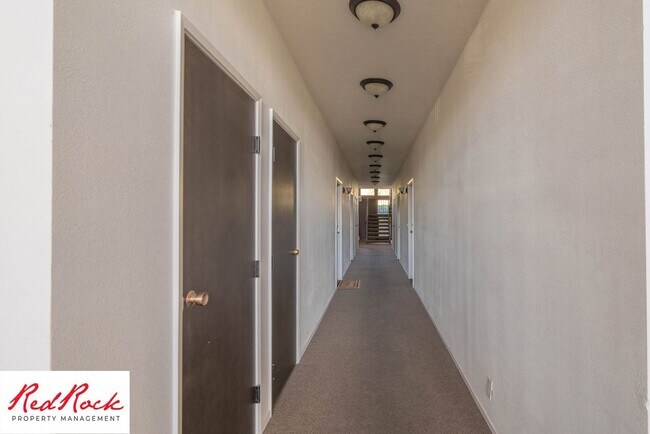 Building Photo - 2 Bedroom Condo in a Prime Location!