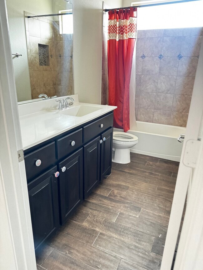 Building Photo - 9228 Pepper Grass Dr