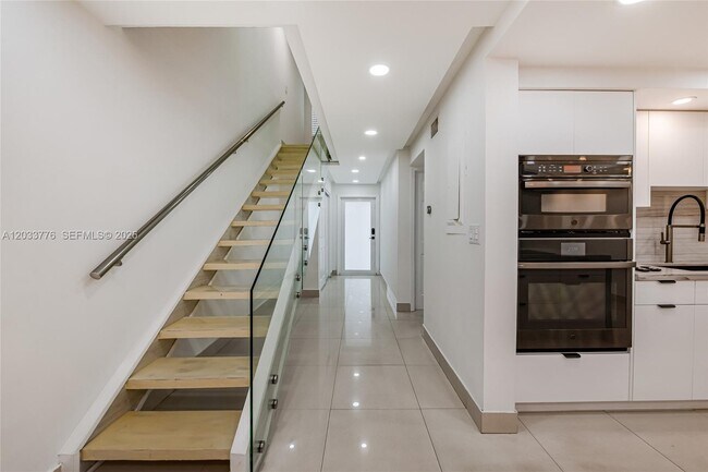 Building Photo - 8411 SW 208th Terrace