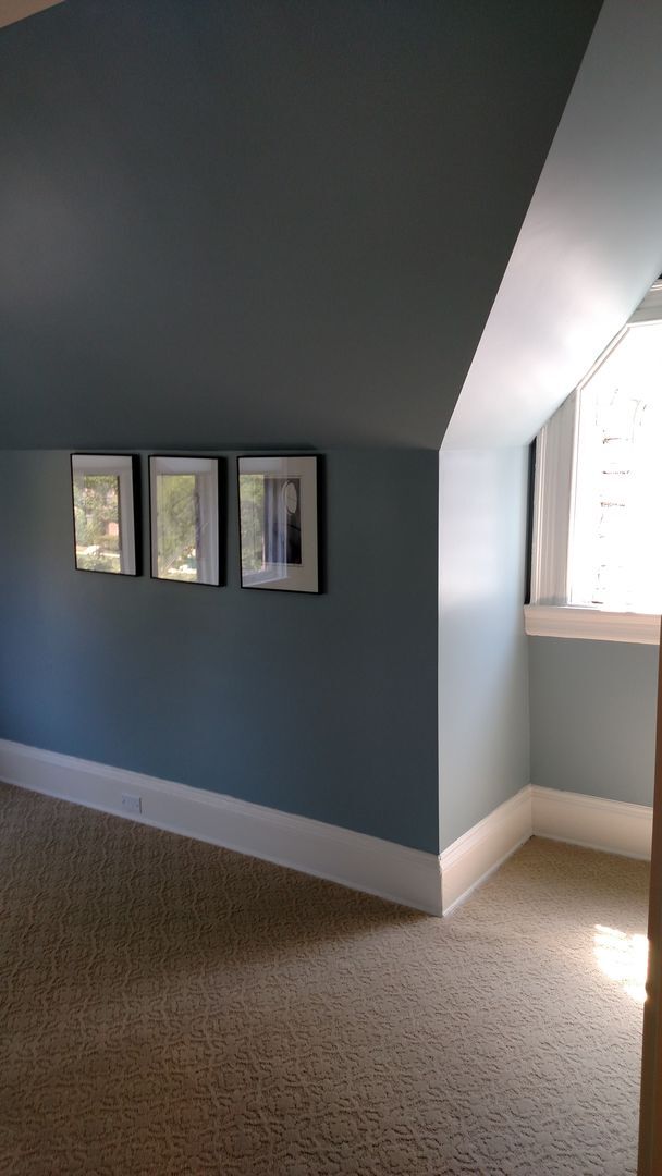 Building Photo - Historic Adler House - Spacious Top-Floor ...