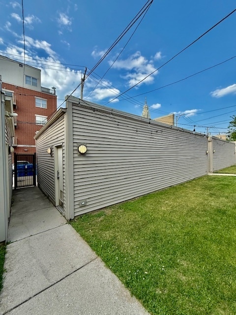 Building Photo - 1138 W Washburne Ave