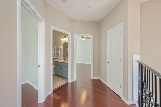 Building Photo - 272 Calusa Blvd