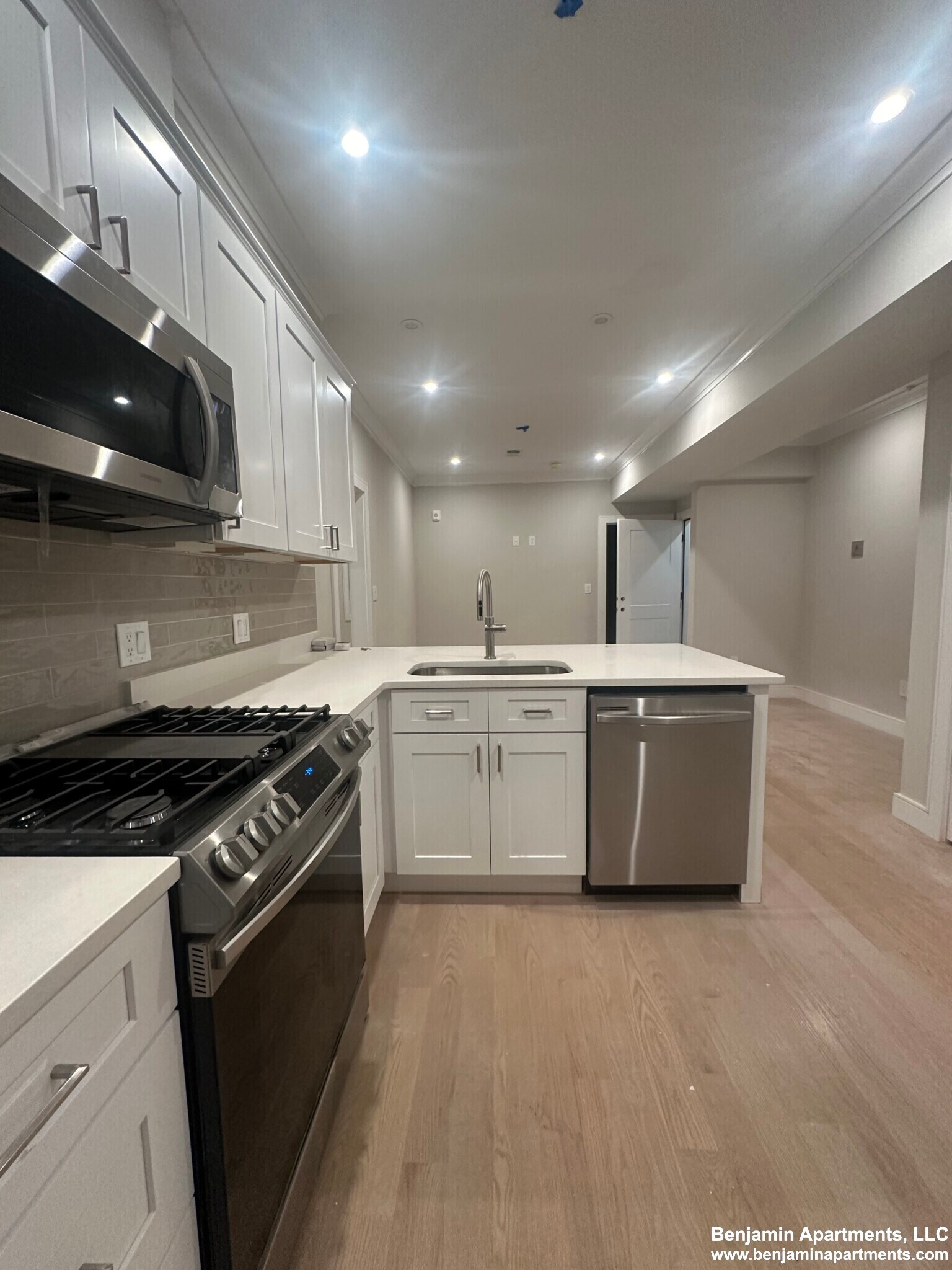 Building Photo - 161 Allston St