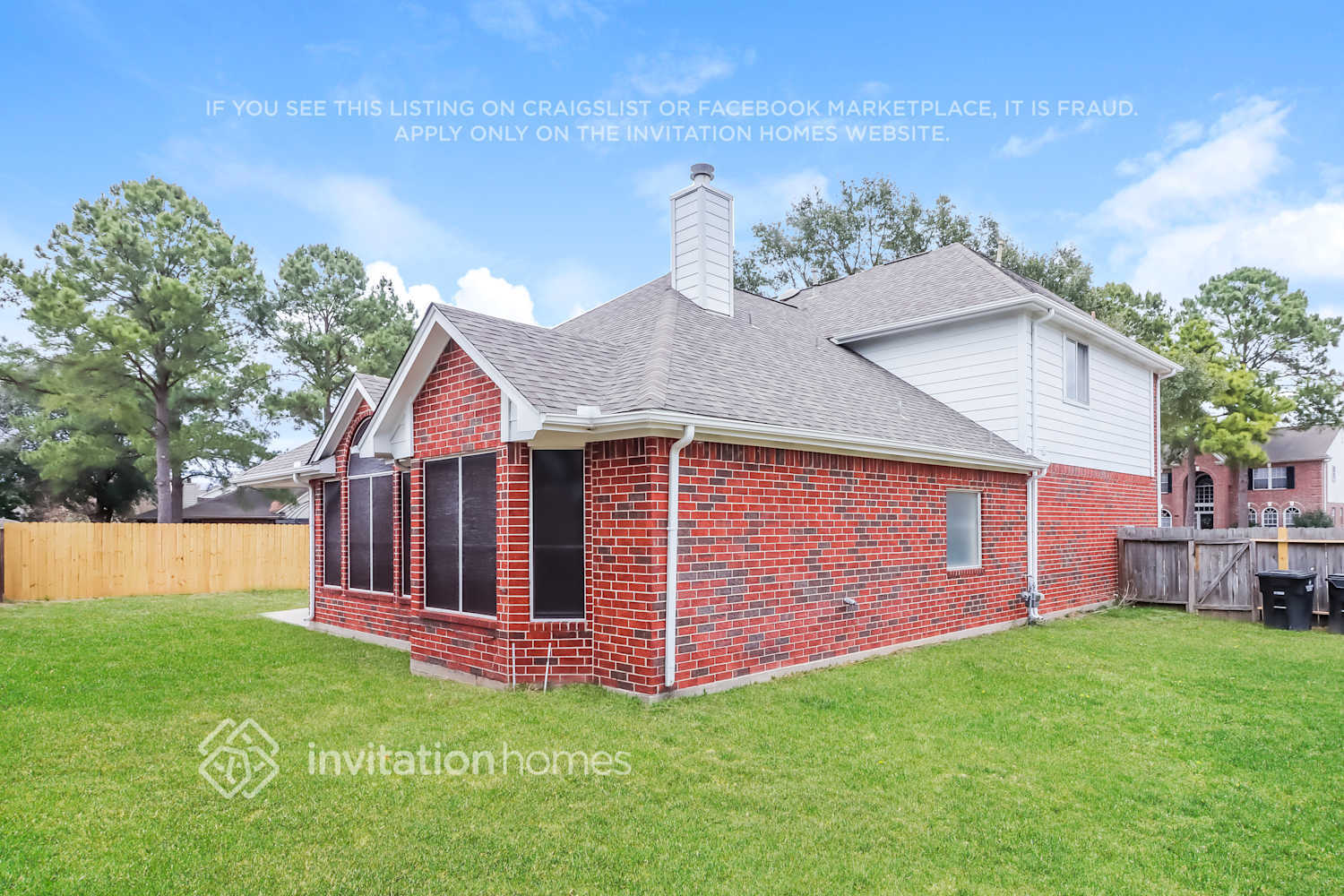 Building Photo - 16811 Valley Palms Dr