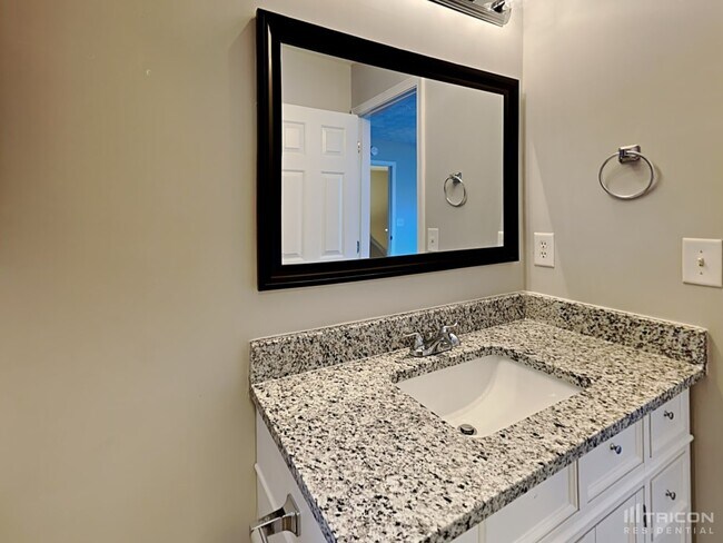 Building Photo - 4105 Mission Way
