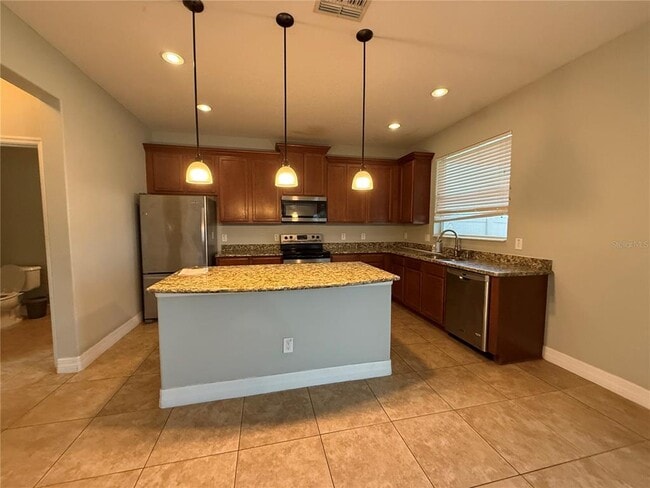 Building Photo - 2274 Geneva Dr