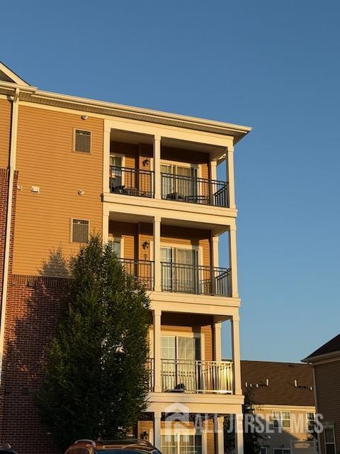 Building Photo - 437 Micali Way