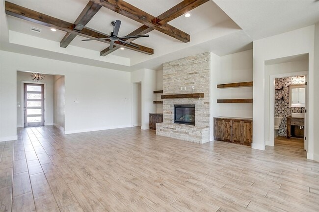 Building Photo - 1221 Crown Valley Dr