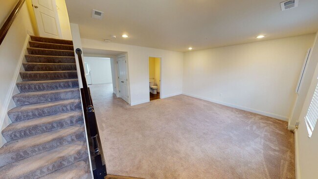 Building Photo - 11242 Saint Luke Drive - Move-in ready!