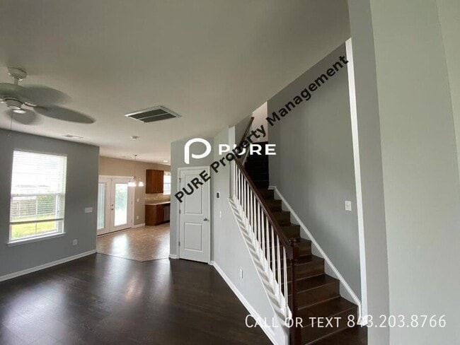 Building Photo - 112 Marinella Dr