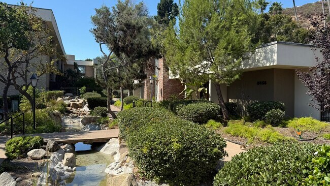 Primary Photo - 6202 Friars Rd