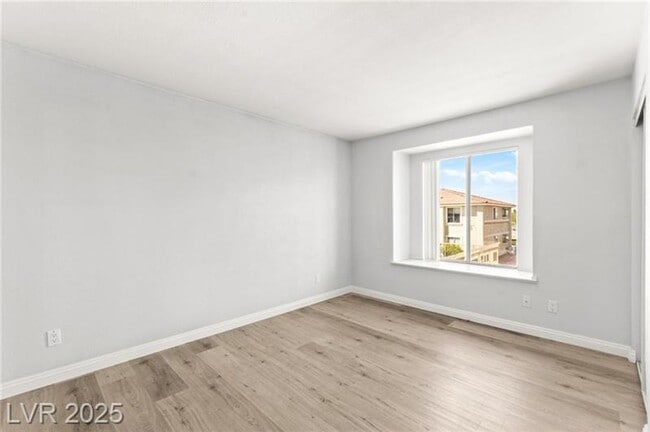 Building Photo - Stylish 2 Bedroom Condo in 89145